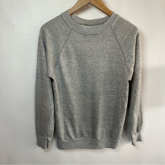 Vintage Sweaters - Gray vintage 70’s sweatshirt
